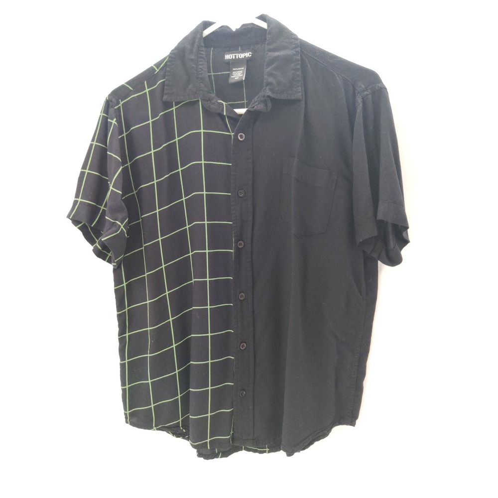 Hot Topic Mens Small Black Green Grid Split Button Down Rayon Shirt Short Sleeve